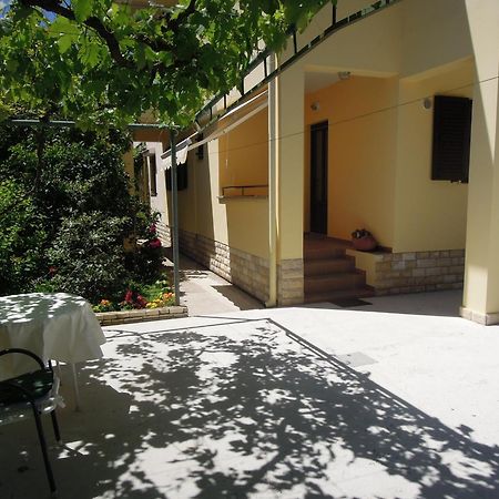 Apartments Simicev Zadar Rum bild